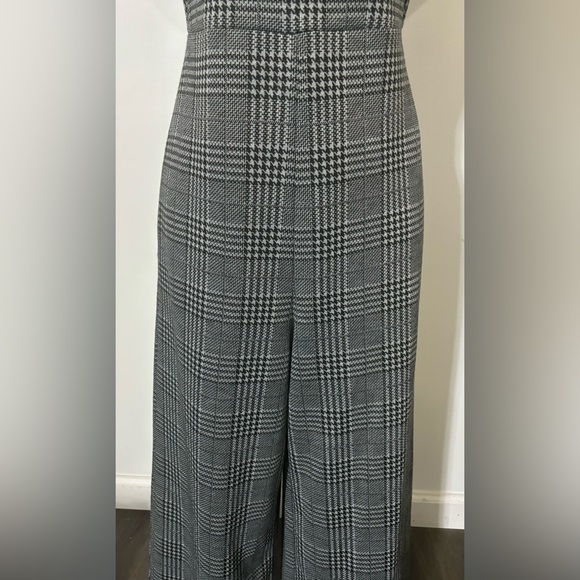 Forever 21 Houndstooth Cami Jumpsuit Size M. Wide legged thick knit jumper. - Picture 5 of 6